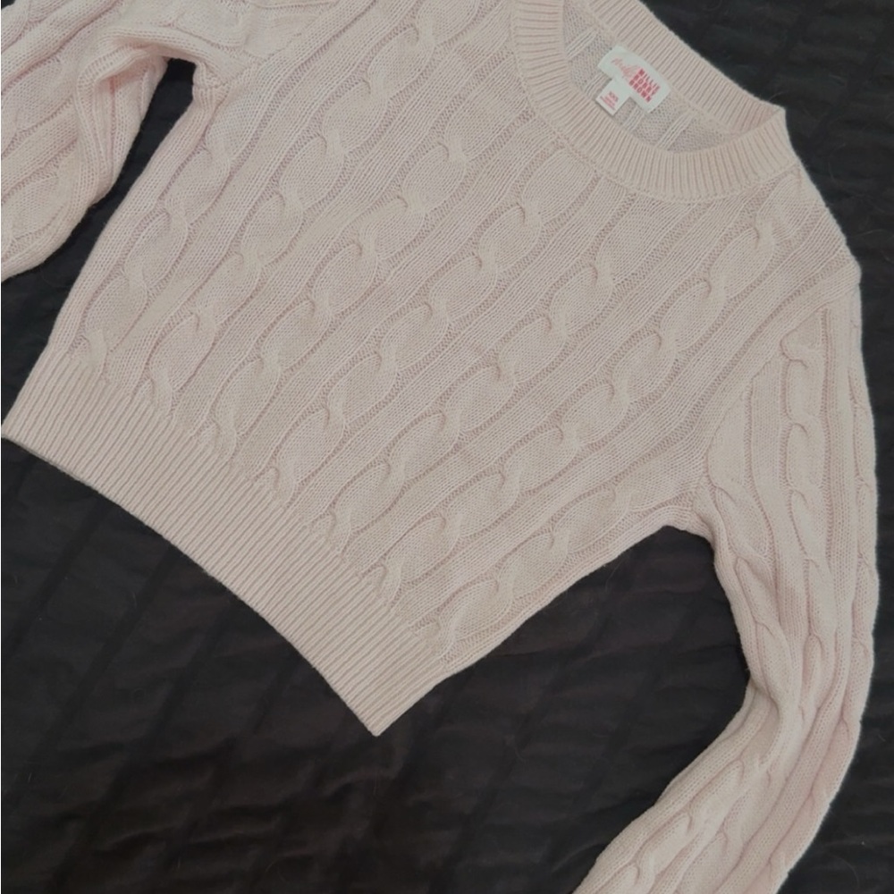 Cozy Cable Knit Crewneck Sweater - Light Pink